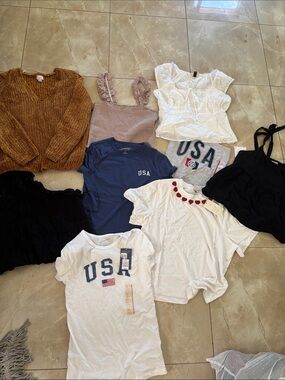 Women’s Tops!